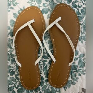Old Navy flip flops